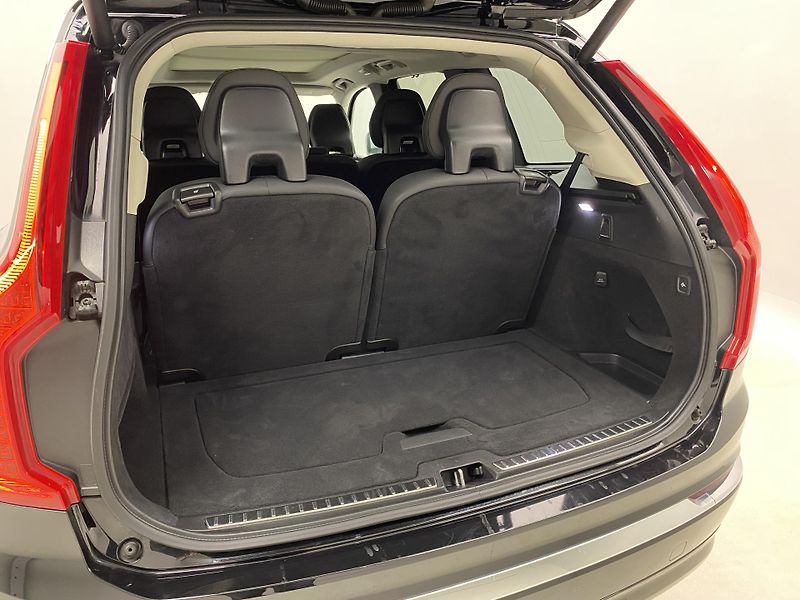 Volvo XC90 B5 AWD BRIGHT PLUS AUT 7m - fotka 32 z 58
