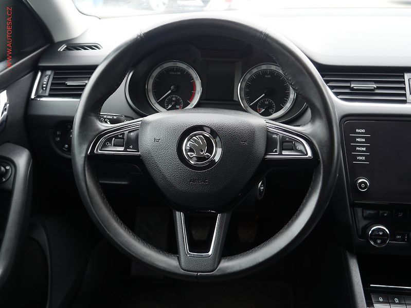 Škoda Octavia (2017) 1.0 TSl, ČR, Style Plus - fotka 14 z 18