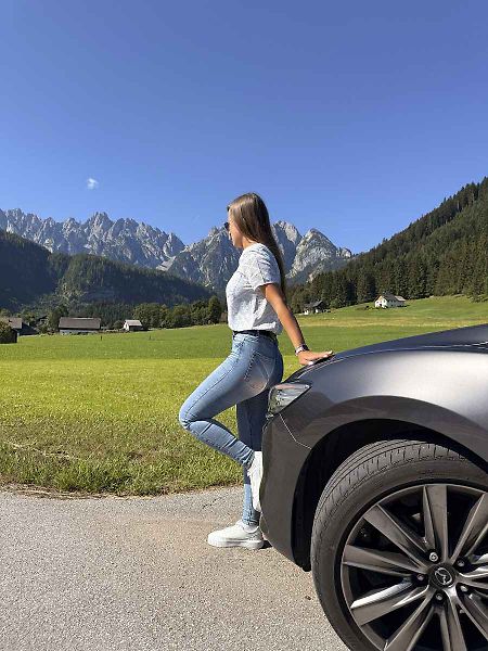 Cesta přes Alpy zpět do Česka z dovolené na Sardinii.