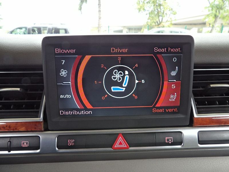 Audi A8 4.0TDI V8 Exclusive ČR - fotka 11 z 32