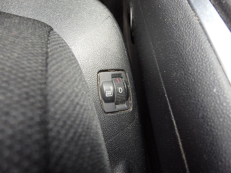 Citroën C4 Picasso (2014) 1.6HDi 85kw MAN6 Intensive - fotka 8 z 15