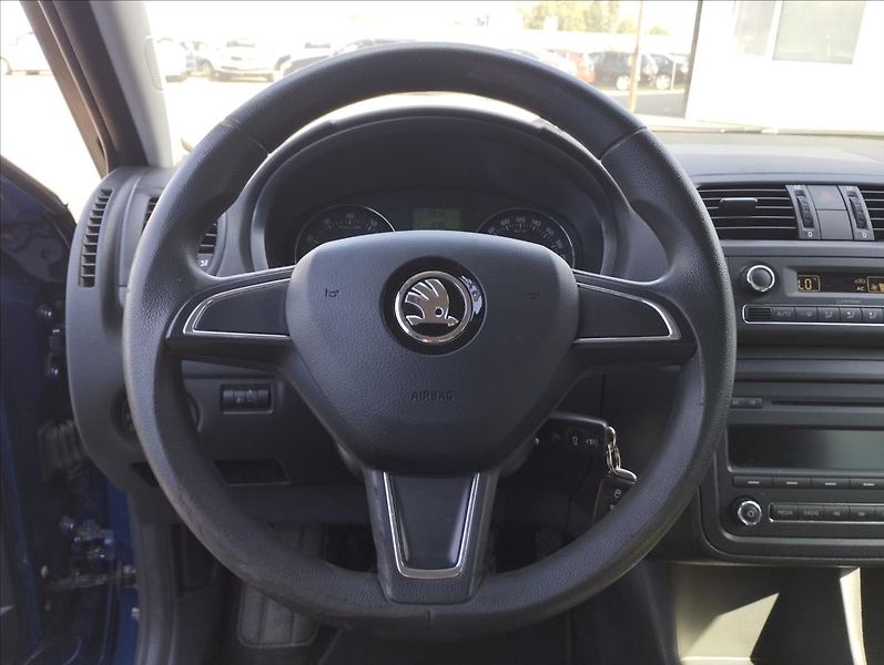 Škoda Fabia 1,2 63KW - fotka 16 z 16