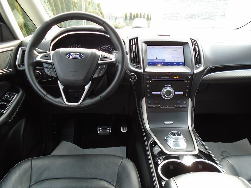 Ford Galaxy 2,0EcoBlue 140kW AWD Vignale  - fotka 18 z 50