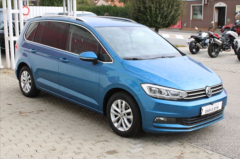 Volkswagen Touran 1,4 TSI 110kw CL TOP STAV - fotka 2 z 4