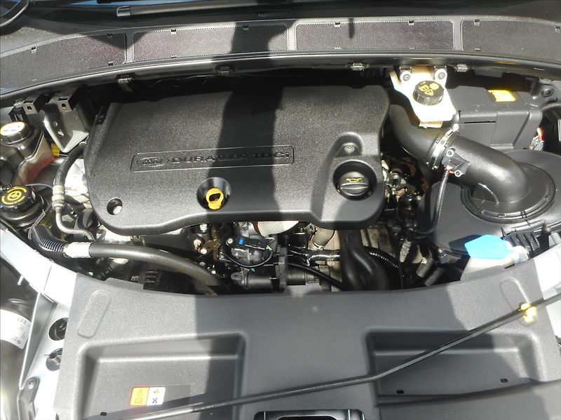 Ford S-MAX 2,2 TDCi Titanium - fotka 24 z 26