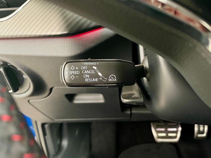 Škoda Kamiq (2022) 1,0TSI 81kW MonteCarlo AT - fotka 14 z 25