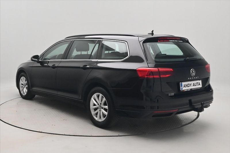 Volkswagen Passat 2,0 TDI 110kW DSG Business Zár - fotka 7 z 33