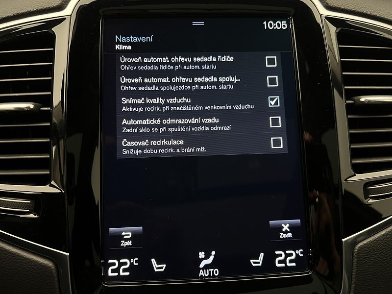 Volvo XC90 B5 AWD INSCRIPTION 7 MÍST - fotka 41 z 49