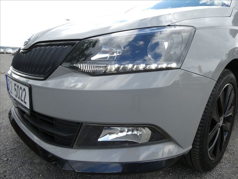 Škoda Fabia 1,2 TSI 81kW Monte Carlo, ČR - fotka 4 z 48
