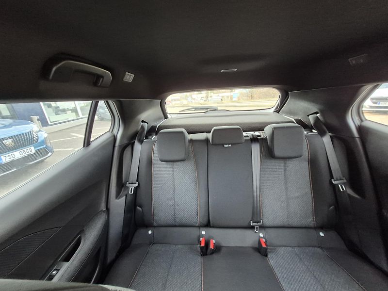 Peugeot 2008 (2026) BUSINESS TURBO 100 S&S MAN6  - fotka 17 z 21