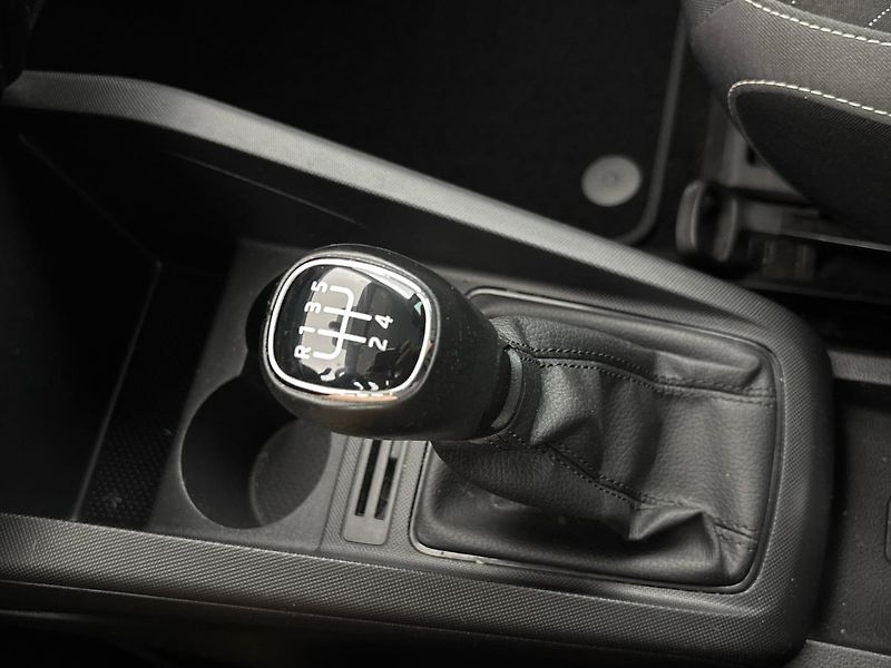 Škoda Fabia Ambition - fotka 20 z 29