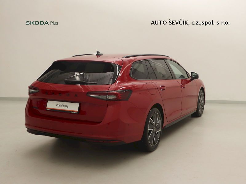 Škoda Superb (2025) Sportline 2.0 TSI 150 kW DSG - fotka 2 z 29