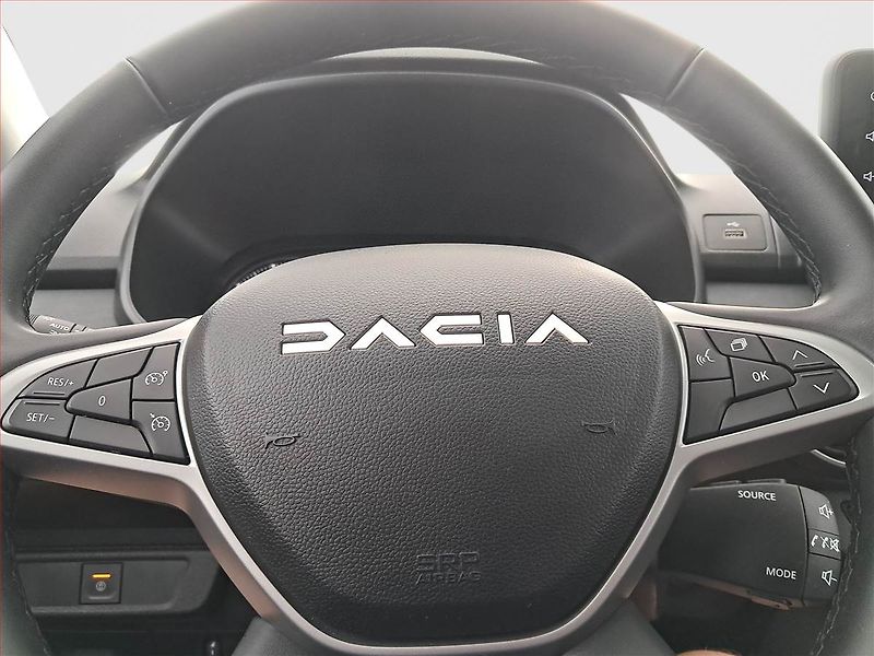 Dacia Jogger (2025) 1.0 TCe - fotka 16 z 21