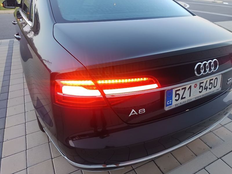 Audi A8 (2014) - fotka 8 z 59