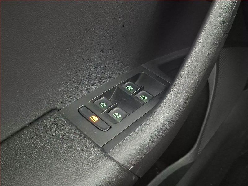 Škoda Octavia (2018) Style 1.5 TSI, Automat, ČR - fotka 19 z 19