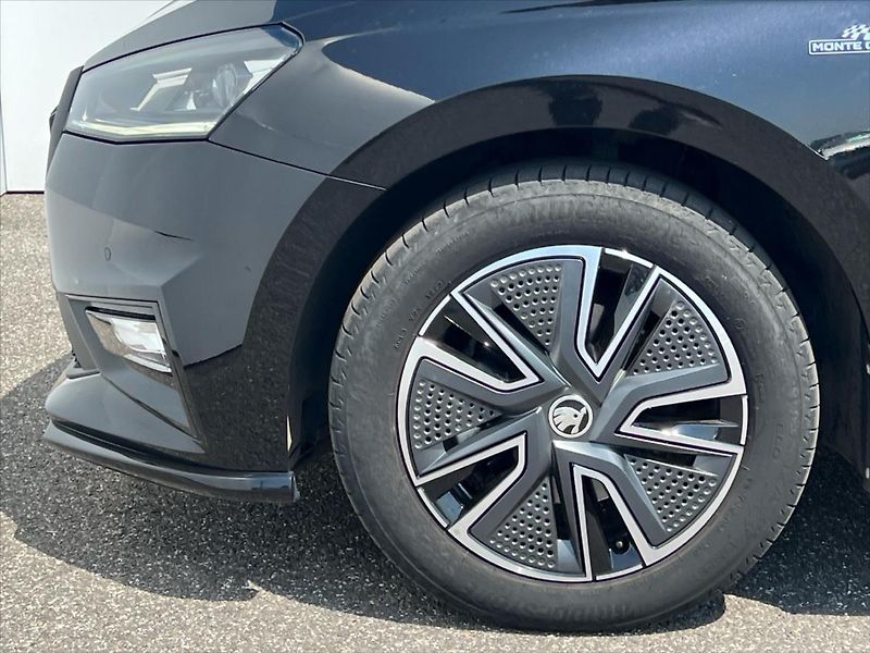 Škoda Fabia 1,5 TSi 110kW 7DSG MONTE CARLO - fotka 12 z 30