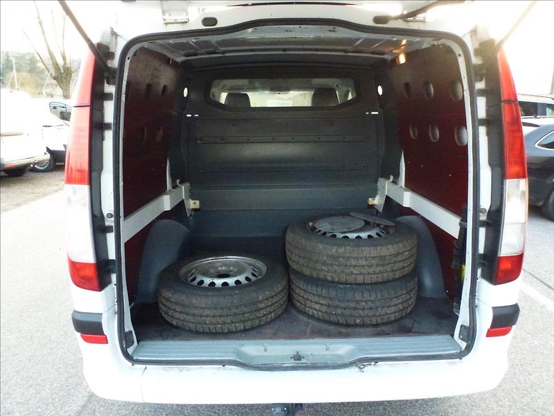 Mercedes-Benz Vito 2,2 113CDI  KAWA 5 míst - fotka 18 z 46