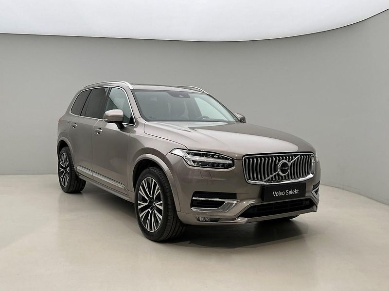 Volvo XC90 B5 AWD INSCRIPTION 7 MÍST - fotka 8 z 49
