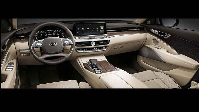 Kia K9.
