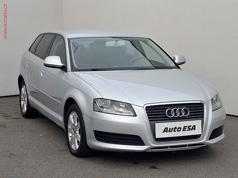 Audi A3 (2009) 1.4 TFSi, Attraction, AC - fotografie inzerátu