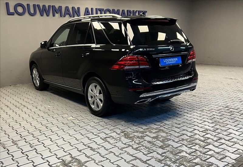 Mercedes-Benz GLE 3,0 350d 4MATIC - fotka 17 z 18