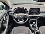 Hyundai i30 FASTBACK 1.5 T-GDI mHEV 118kW - náhled 9