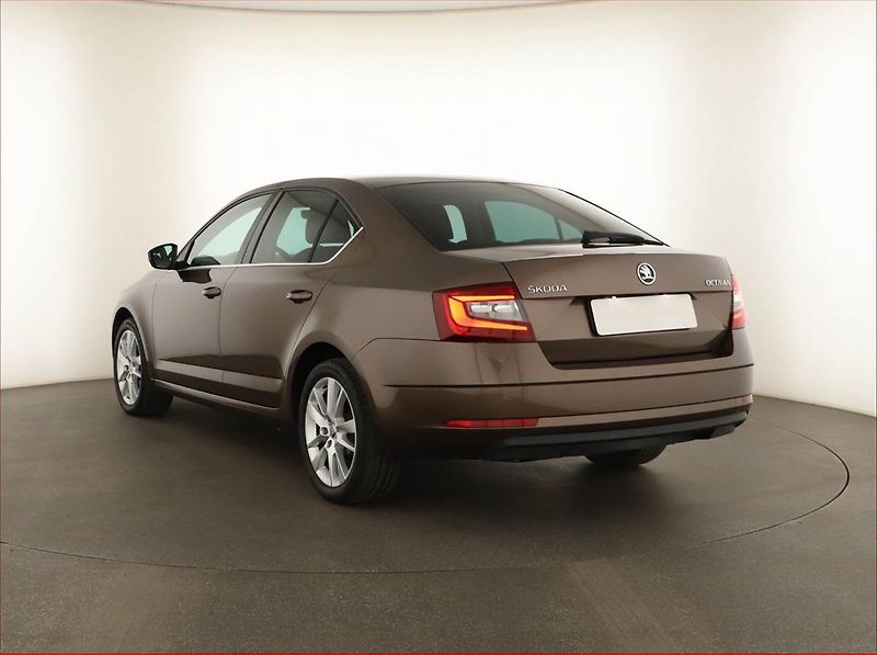 Škoda Octavia (2017) Style 1.6 TDI, Tempomat - fotka 4 z 14