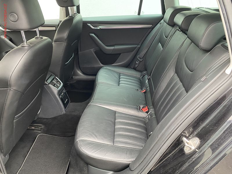 Škoda Octavia (2018) 1.6 TDi, Style, DSG, kůže - fotka 10 z 20