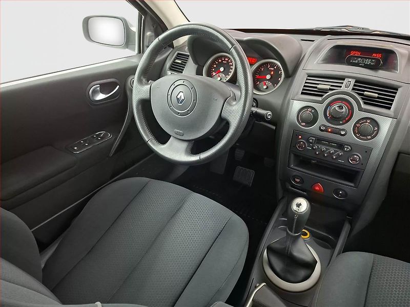 Renault Mégane (2004) 1.6 16V , nová STK, Tažné - fotka 7 z 15