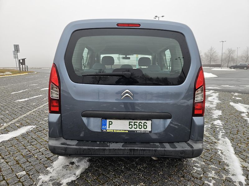 Citroën Berlingo (2013) 1.6 88kw, PĚKNÝ STAV,  SPLÁTKY - fotka 7 z 21