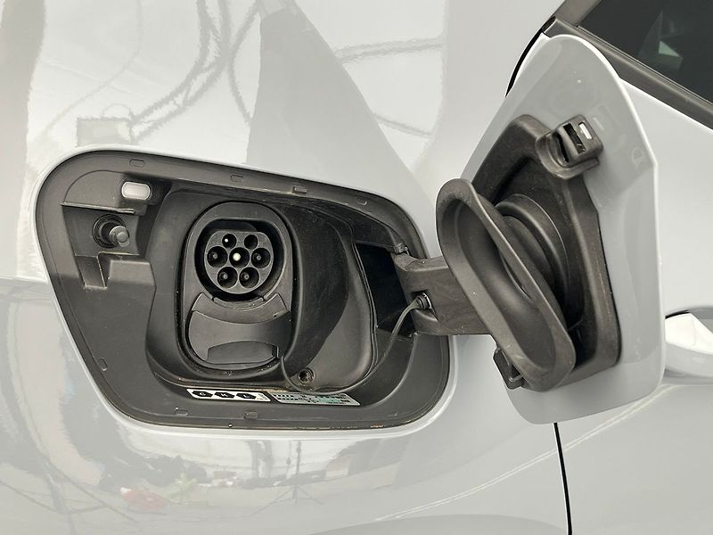 Volkswagen ID.3 Pro 150kW 94,8% SoH ALU 19'' - fotka 27 z 73