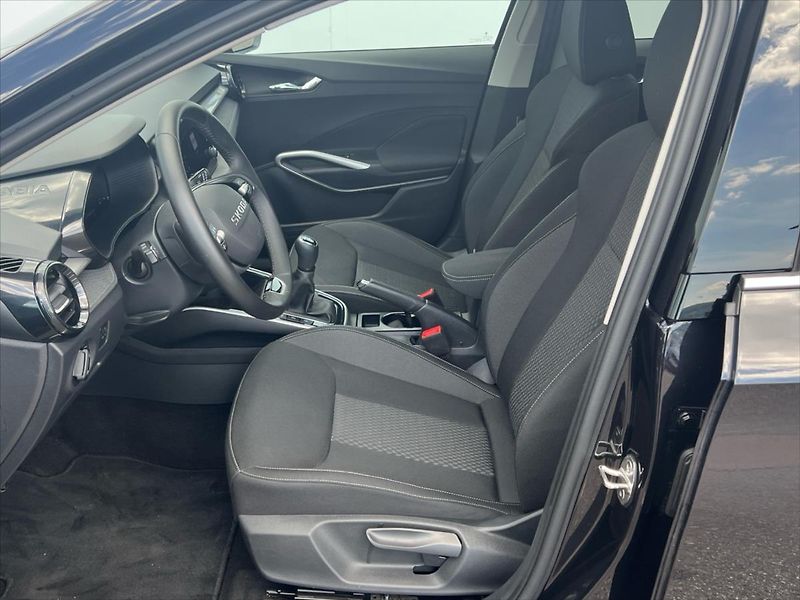 Škoda Fabia 1,0 TSI 85 kW TOP SELECTION  I - fotka 11 z 30