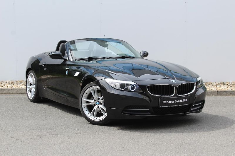 BMW Z4 sDrive23i - fotka 7 z 21