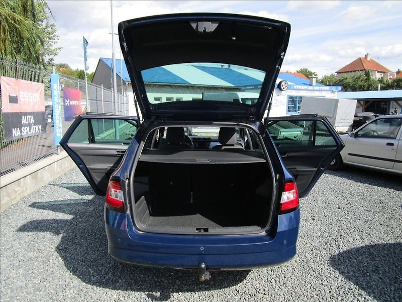 Škoda Fabia Combi 1.0TSi Ambition, Klima - fotka 29 z 36