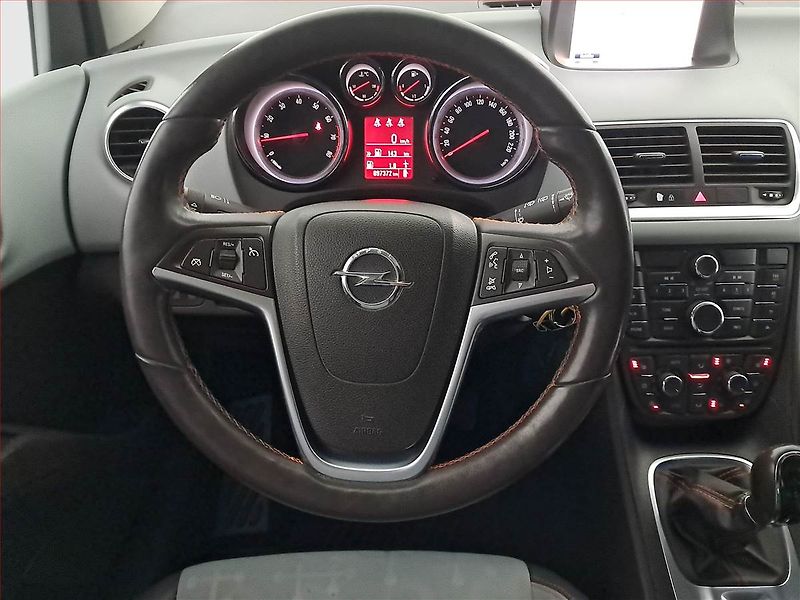 Opel Meriva (2014) Cosmo 1.4 Turbo, Serv.kniha - fotka 16 z 16