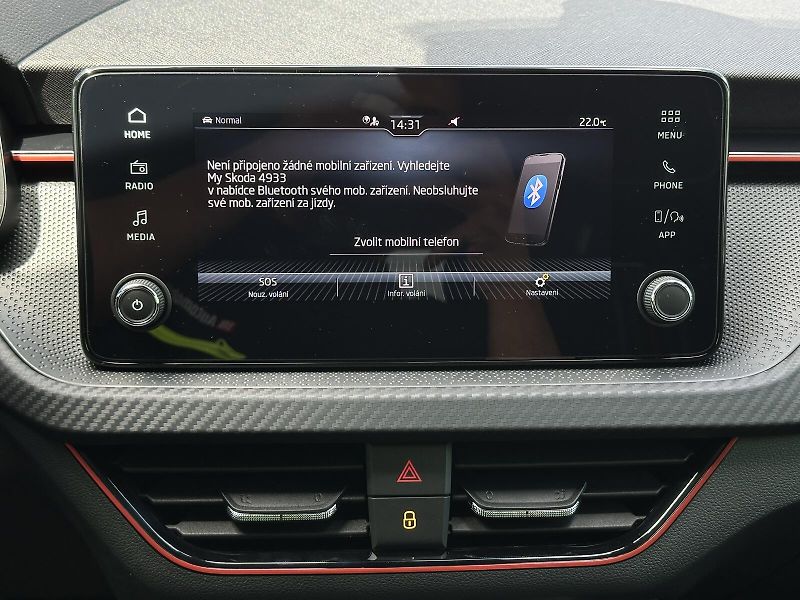 Škoda Kamiq 1.0TSi DSG Monte Carlo 116PS M - fotka 30 z 47