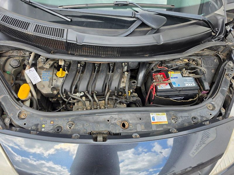 Renault Scénic (2007) 2.0 i LPG, Nová STK - fotka 21 z 23