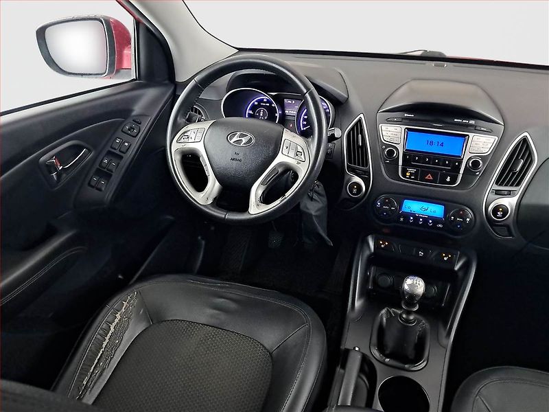 Hyundai ix35 (2013) 1.7 CRDi, Tempomat - fotka 7 z 22