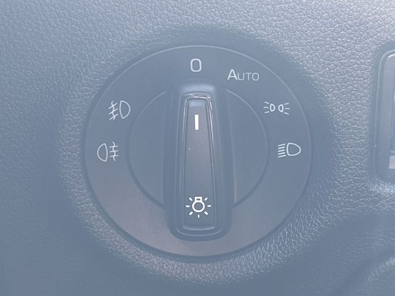 Škoda Fabia (2021) 1.0 TSI Ambition + - fotka 14 z 26