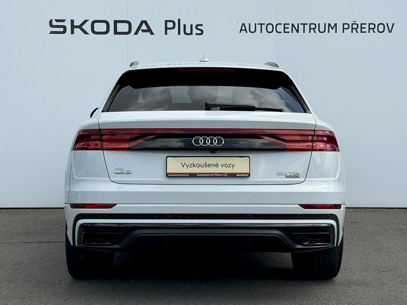 Audi Q8 (2023) 50 TDI 210kW Quattro S-LINE - fotka 32 z 35
