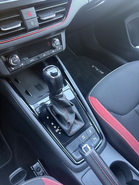 Škoda Scala (2020) 1.6 85kW MONTE CARLO, DPH - fotka 16 z 29