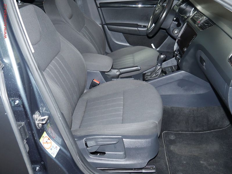 Škoda Octavia (2019) 2.0 TDI, 1.maj, DSG, navi - fotka 12 z 24