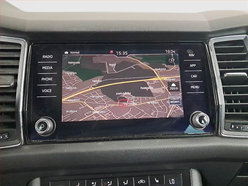 Škoda Kodiaq (2018) Scout 2.0 TDI 4x4 - fotka 20 z 25