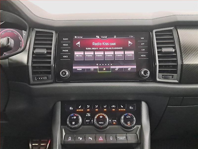Škoda Kodiaq (2023) 2.0 TDI - fotka 12 z 24