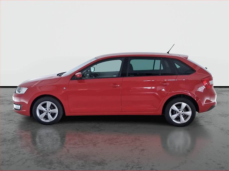 Škoda Rapid (2014) Spaceback 1.2 TSI - fotka 3 z 21