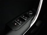 Ford Tourneo Custom (2025) 2.0 EcoBlue AWD - náhled 18