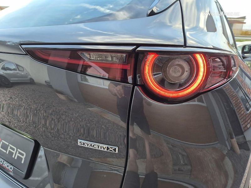 Mazda CX-30 (2020) 2.0i Skyactive-X Selection Led - fotka 45 z 52