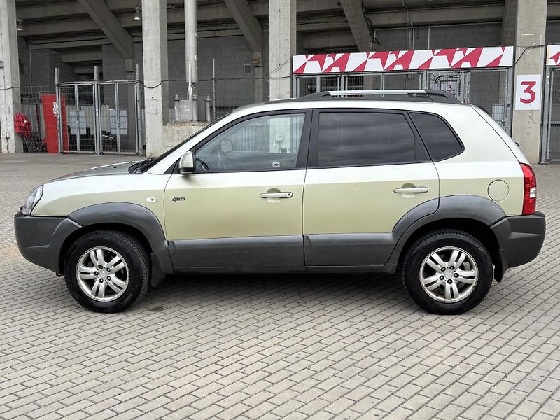 Hyundai Tucson (2006) 2.0 i 4x4 tažné - fotka 2 z 17