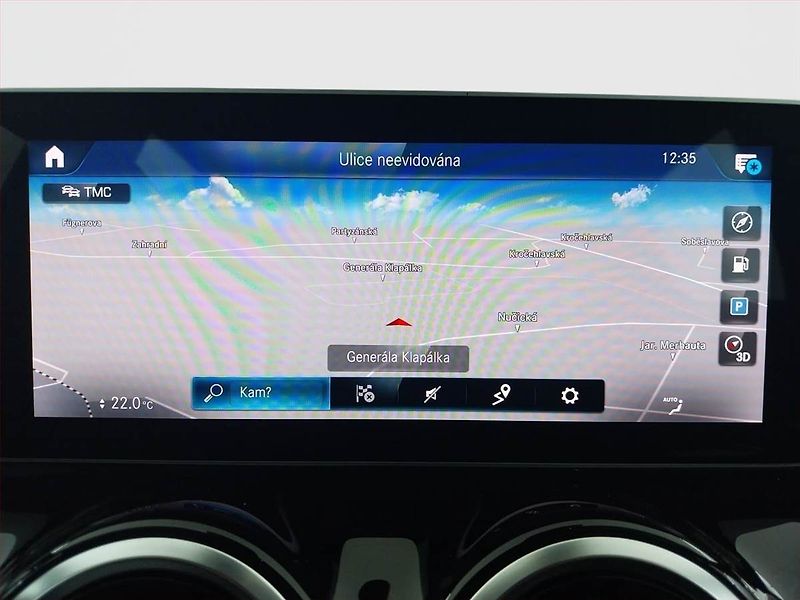 Mercedes-Benz Třídy B (2019) B 180, Automat, Kůže, Navi - fotka 21 z 22