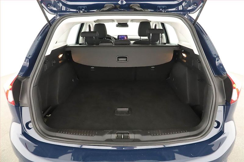 Ford Focus (2020) 1.5 EcoBlue, Navi, Tempomat - fotka 17 z 18